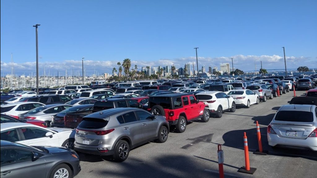 Rental fleet overflow, San Diego, CA, Photo: Courtesy, CA Bazan, LLP. CC BY-NC-SA 4.0